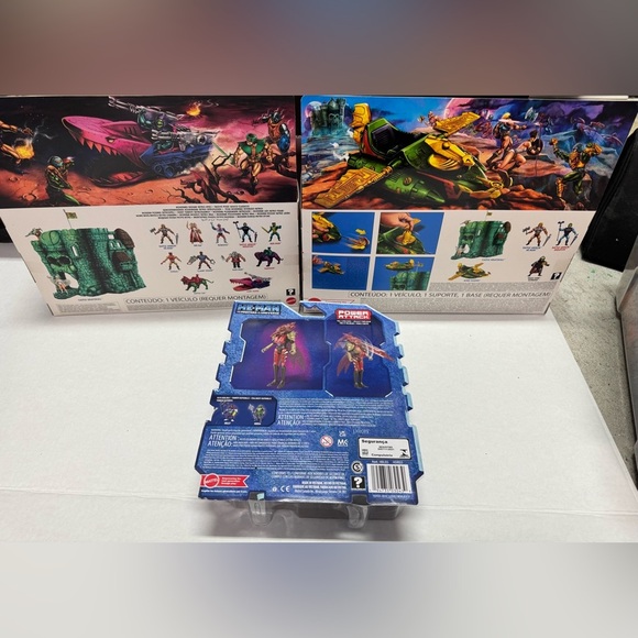 Masters of the Universe WindRaider & Land Shark + He-Man Power A Mo-Squit’ra New - Picture 2 of 5
